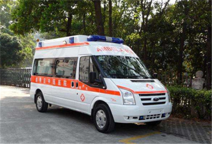 卢龙救护车出租服务案例8