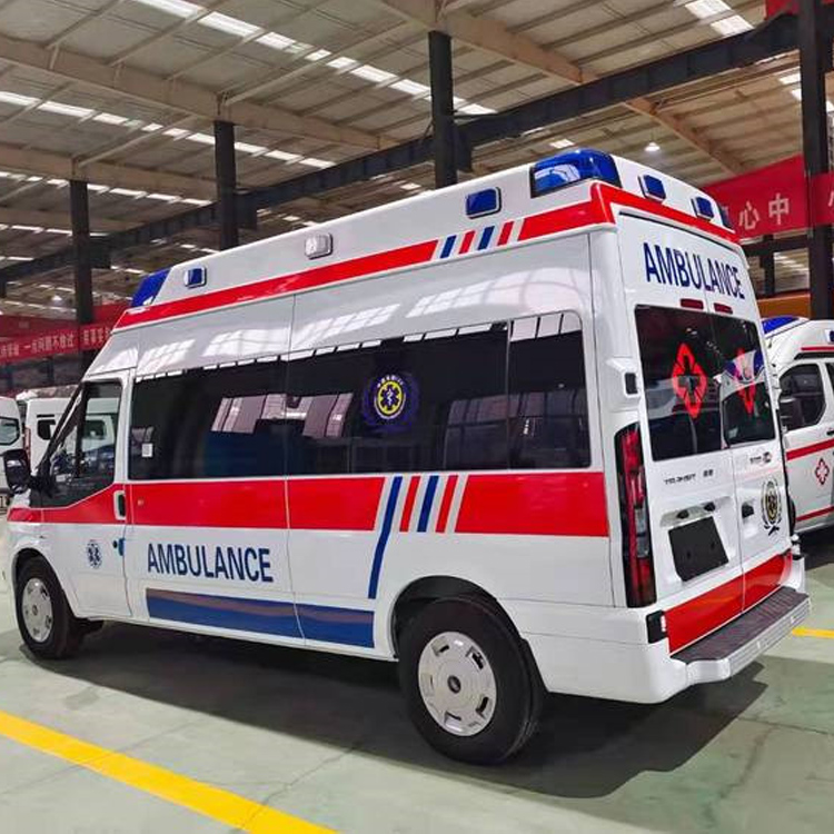 卢龙救护车出租 —— 专业、安全、高效的城市急救服务